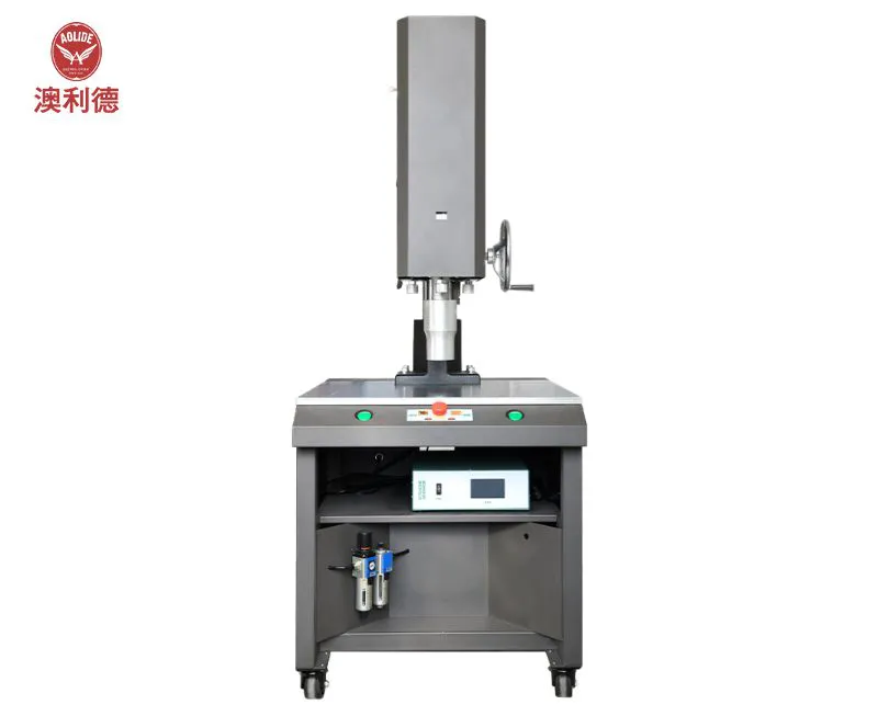 Ultrasonic Plastic Welder