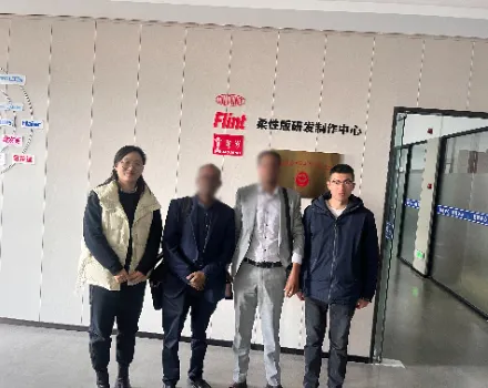 Ethiopian customers visit